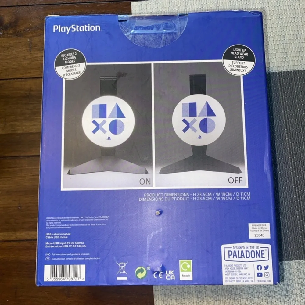 PlayStation light up headwear stand